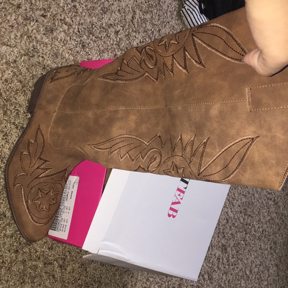 JustFab Brown Heeled Boots